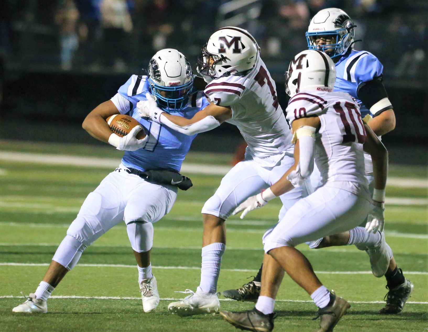 110521-qc-spt-moline fball14.jpg